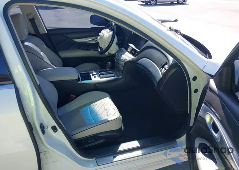 2017 Infiniti Q70 3.7 из США, поврежденный, VIN JN1BY1AP3HM741611